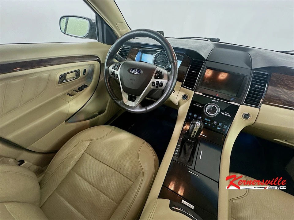 2018 Ford Taurus 6th Gen - Image 9 of 12