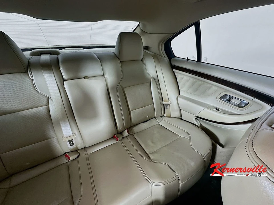 2018 Ford Taurus 6th Gen - Image 14 of 21