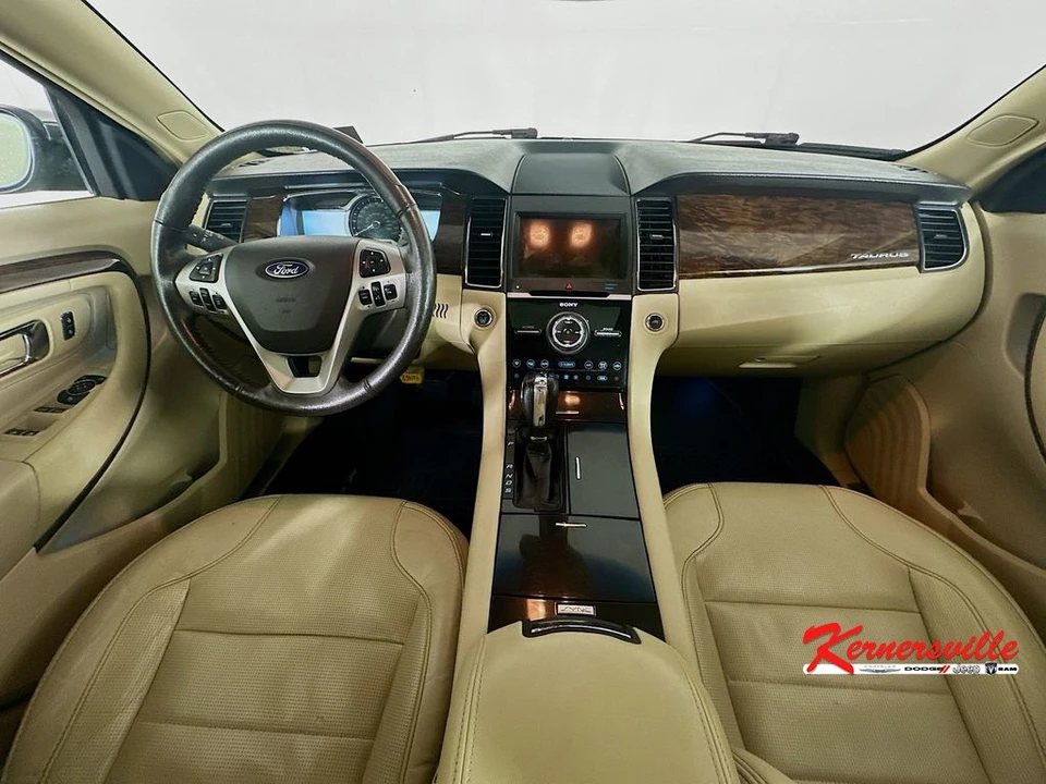 2018 Ford Taurus 6th Gen - Image 10 of 12