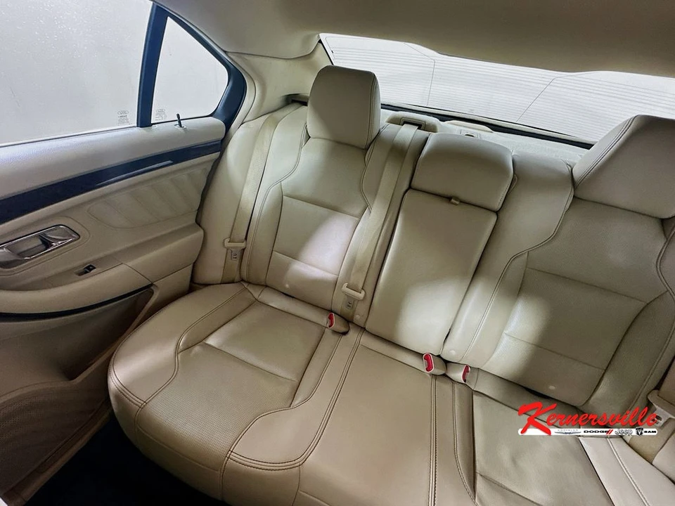 2018 Ford Taurus 6th Gen - Image 12 of 21