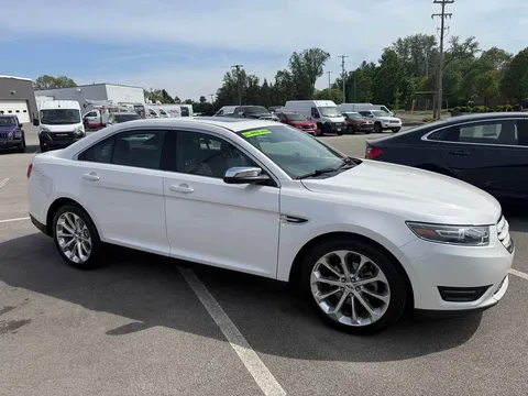 2018 Ford Taurus Limited Sedan 4D