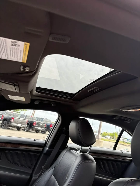 2018 Ford Taurus 6th Gen - Image 14 of 18