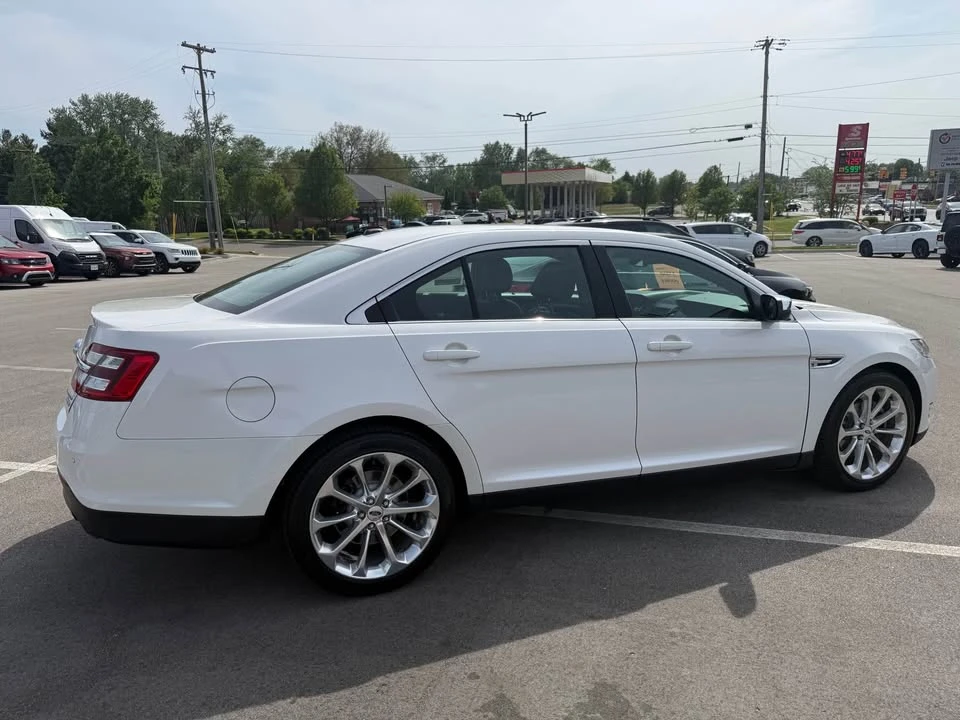 2018 Ford Taurus 6th Gen - Image 4 of 20