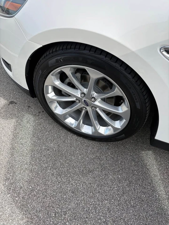 2018 Ford Taurus 6th Gen - Image 3 of 18