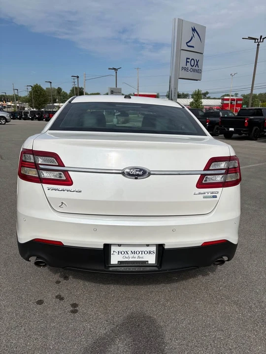 2018 Ford Taurus 6th Gen - Image 13 of 18