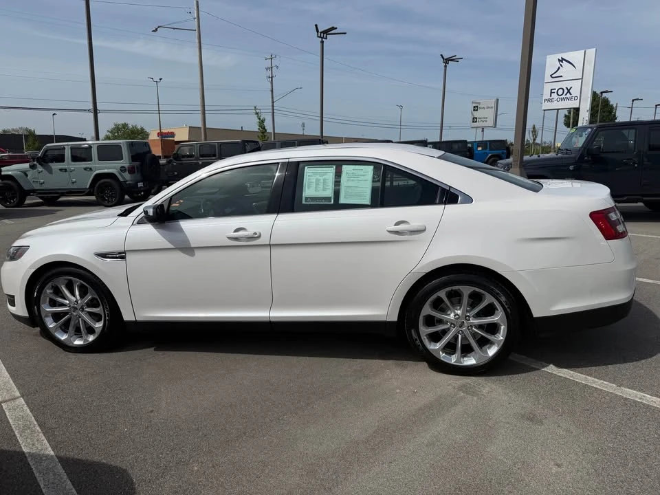 2018 Ford Taurus 6th Gen - Image 3 of 20