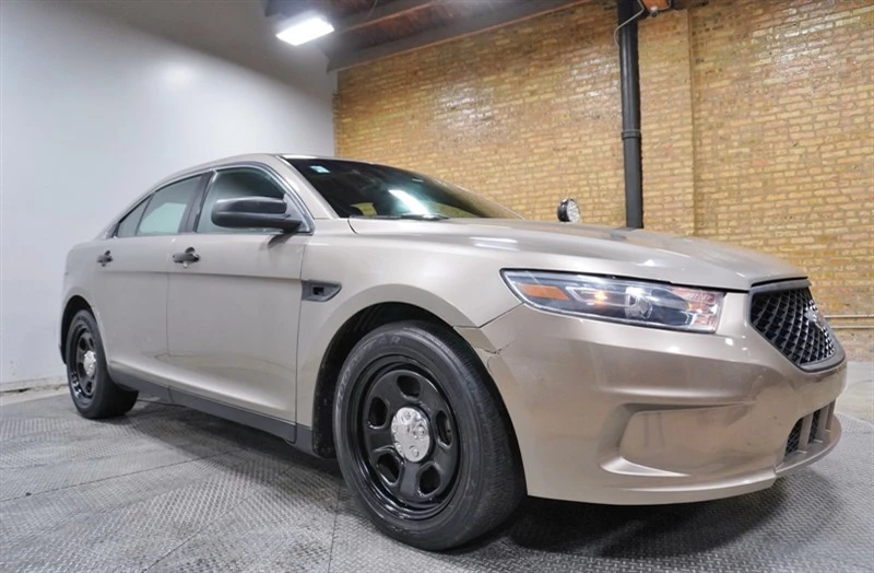 2018 Ford Taurus 6th Gen - Image 6 of 12