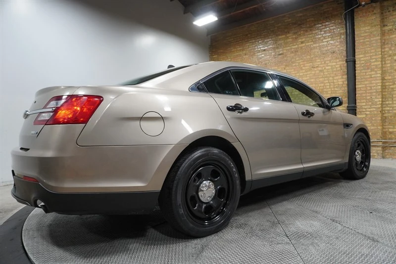 2018 Ford Taurus 6th Gen - Image 12 of 12