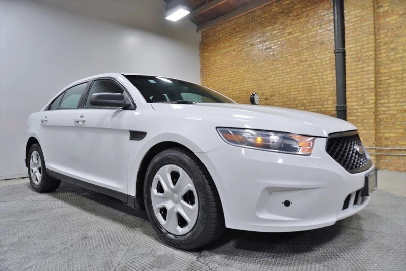 2018 Ford Taurus 6th Gen - Image 6 of 12