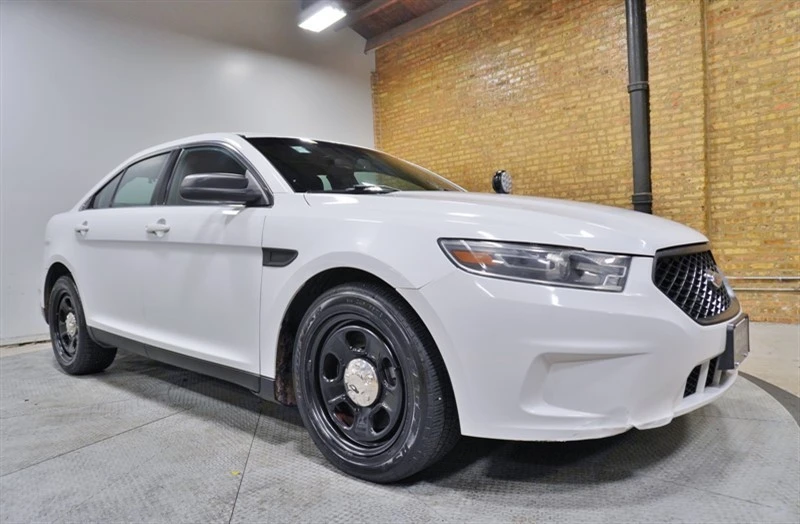 2018 Ford Taurus 6th Gen - Image 6 of 12