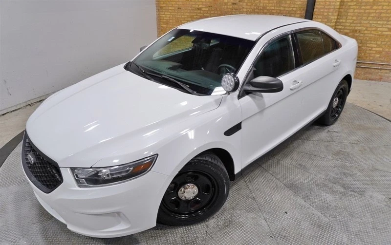 2018 Ford Taurus 6th Gen - Image 2 of 12