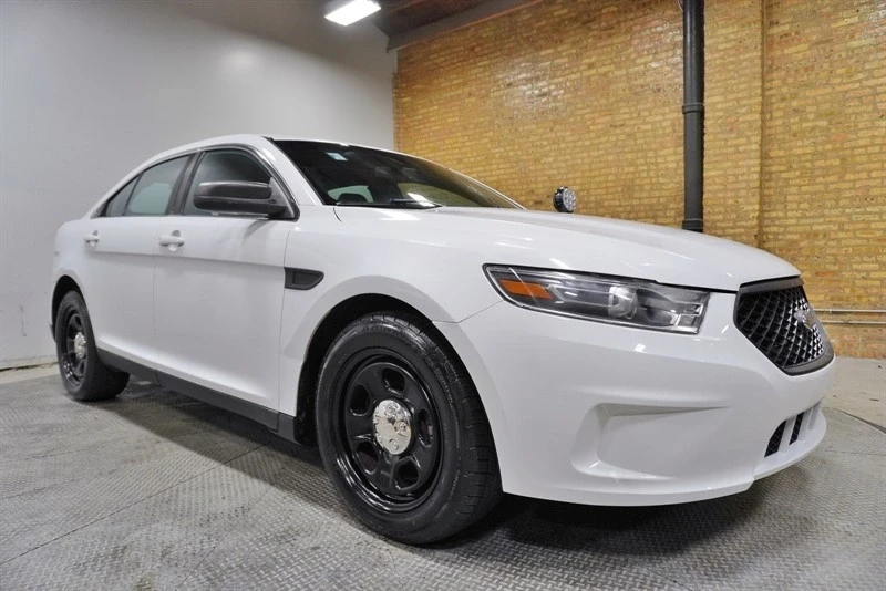 2018 Ford Taurus 6th Gen - Image 6 of 12