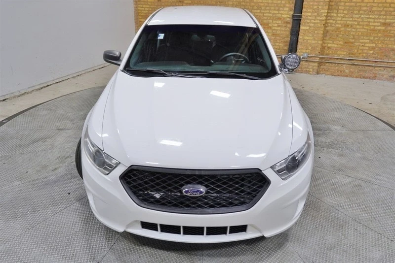 2018 Ford Taurus 6th Gen - Image 5 of 12