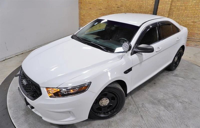 2018 Ford Taurus 6th Gen - Image 2 of 12