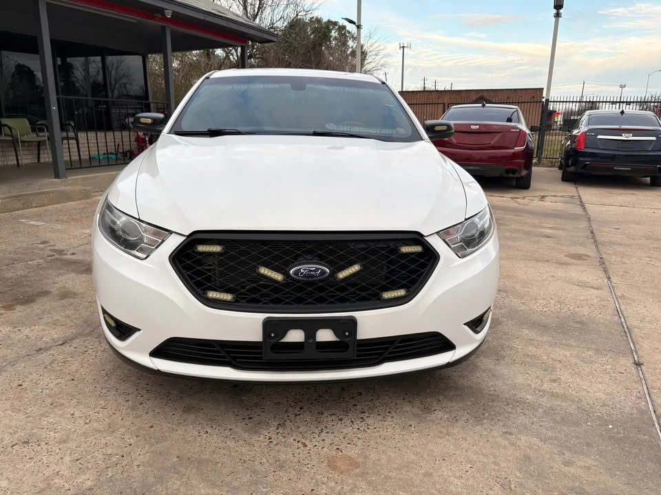 2018 Ford Taurus 6th Gen - Image 8 of 9