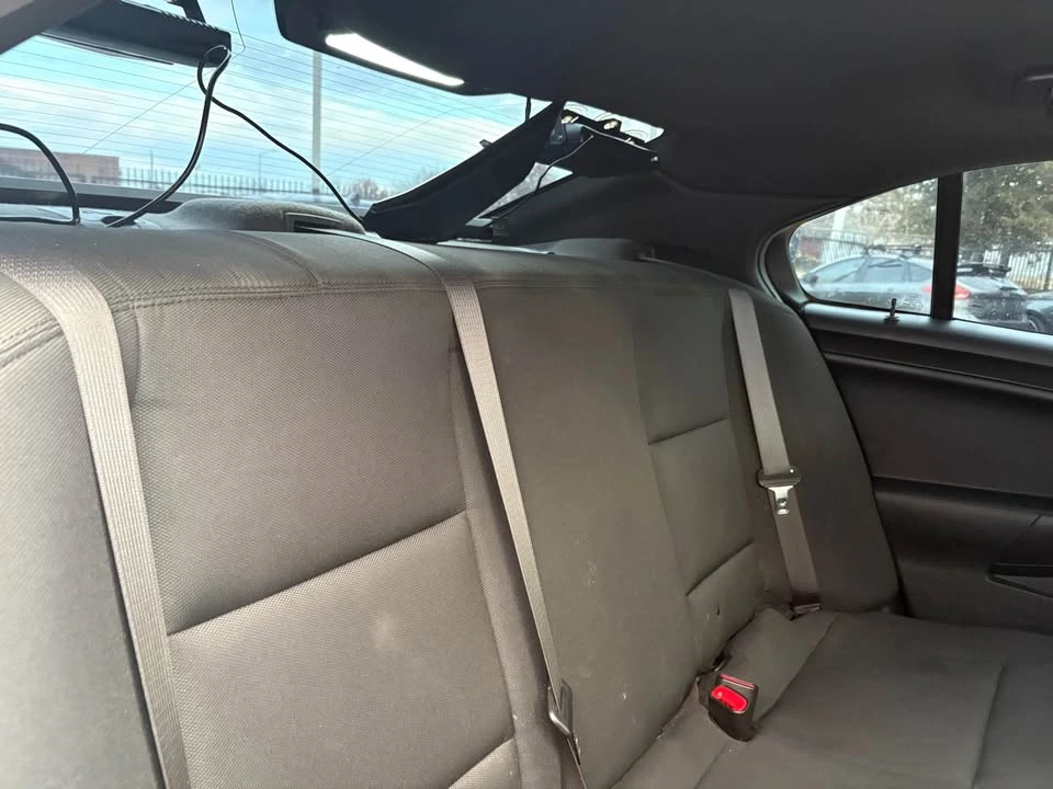 2018 Ford Taurus 6th Gen - Image 6 of 9