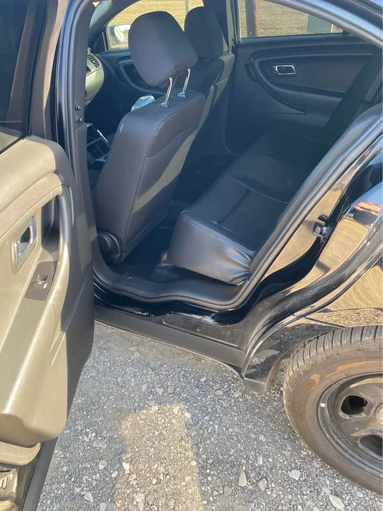2018 Ford Taurus 6th Gen - Image 7 of 10