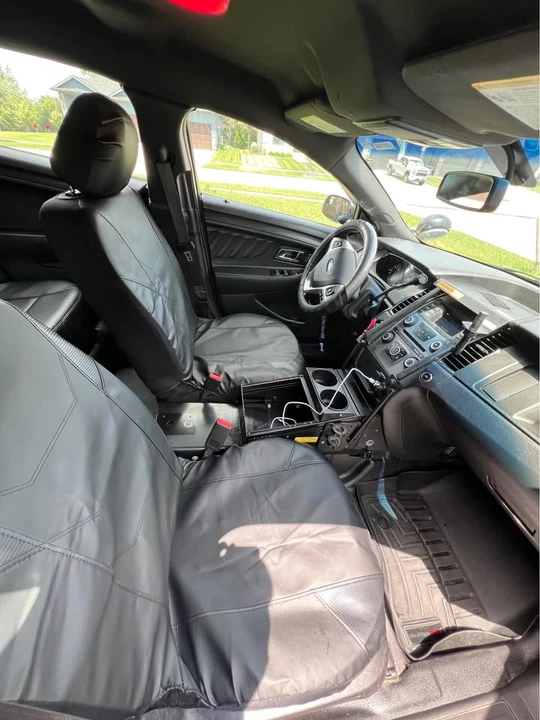 2018 Ford Taurus 6th Gen - Image 14 of 19
