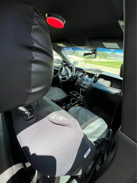 2018 Ford Taurus 6th Gen - Image 16 of 19
