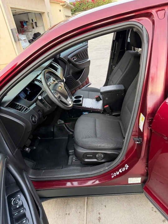 2018 Ford Taurus 6th Gen - Image 14 of 21