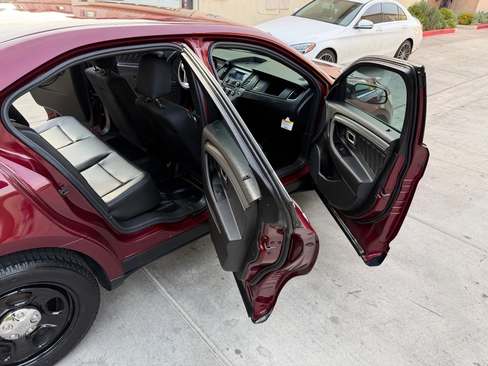 2018 Ford Taurus 6th Gen - Image 13 of 21