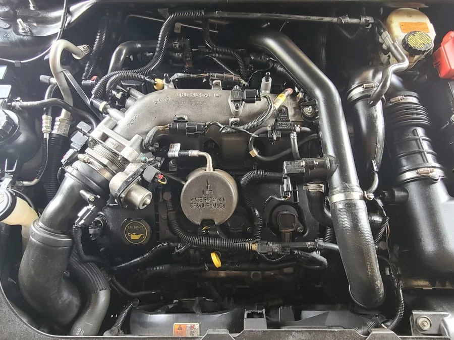 2018 Ford Taurus 6th Gen - Image 10 of 10