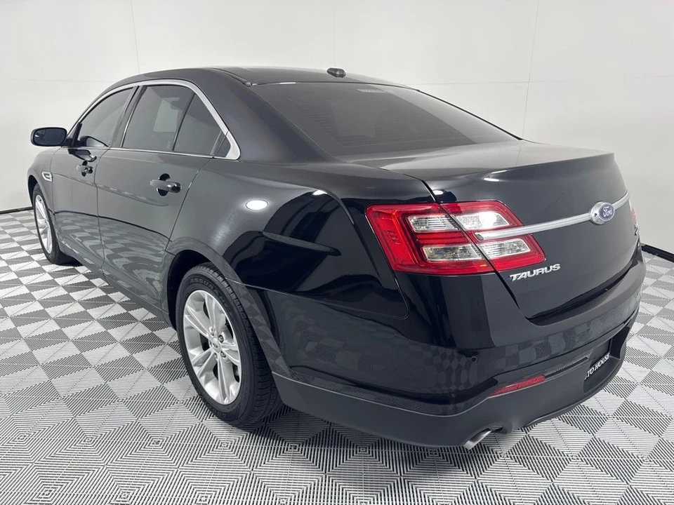 2018 Ford Taurus 6th Gen - Image 7 of 21