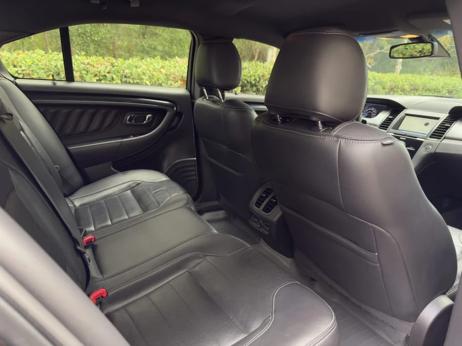 2018 Ford Taurus SHO 6th Gen - Image 18 of 26