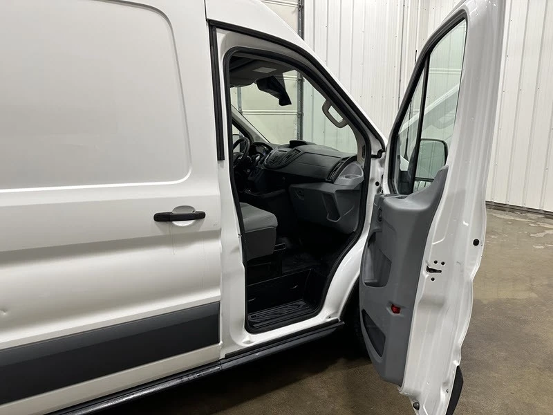 2018 Ford Transit - Image 16 of 23