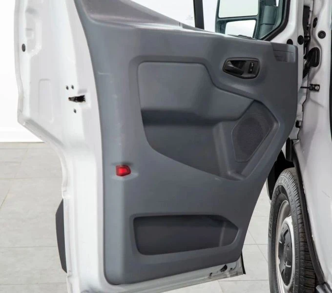 2018 Ford Transit - Image 8 of 12