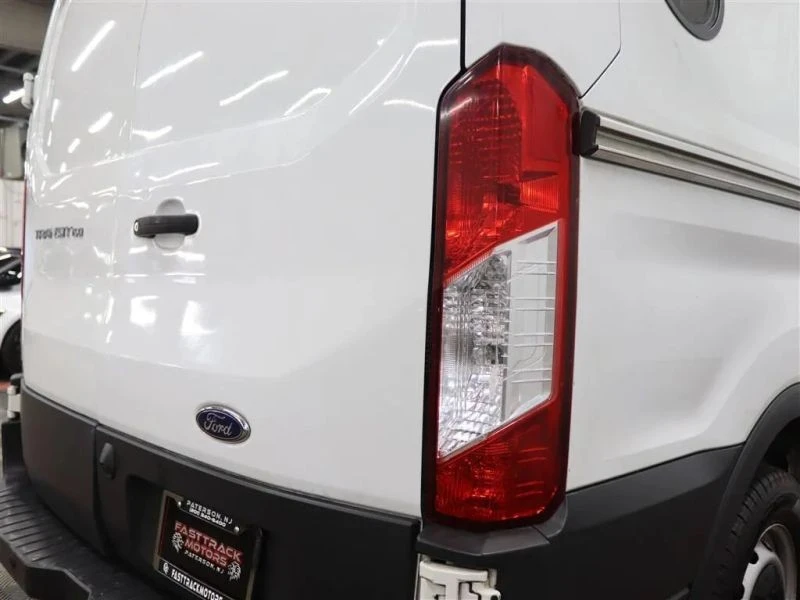 2018 Ford Transit - Image 9 of 12