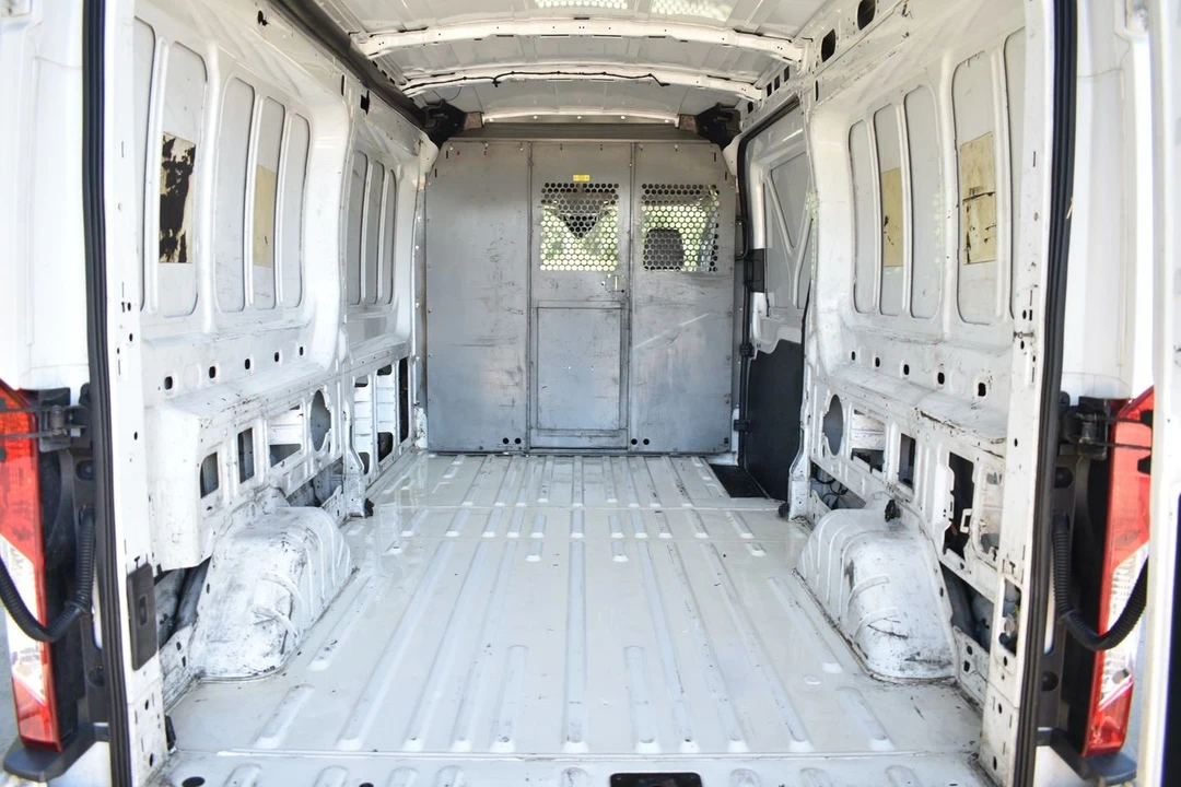 2018 Ford Transit - Image 9 of 17