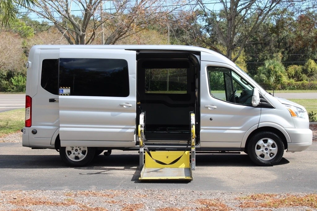 2018 Ford Transit - Image 2 of 21