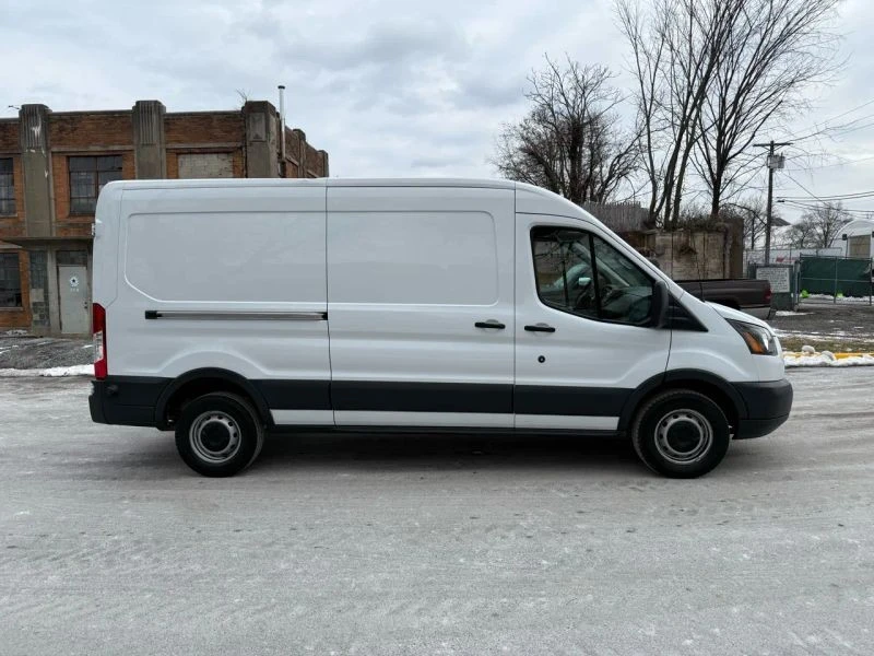 2018 Ford Transit - Image 2 of 12