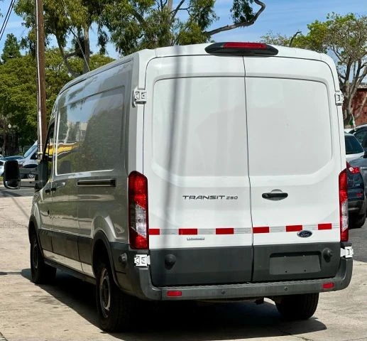 2018 Ford Transit - Image 14 of 21