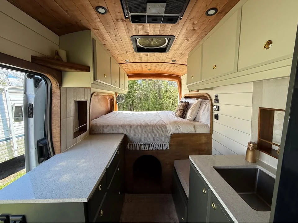 2018 Ford Transit - Image 2 of 20