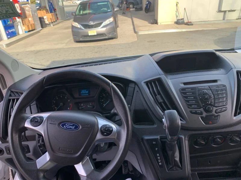 2018 Ford Transit - Image 11 of 12