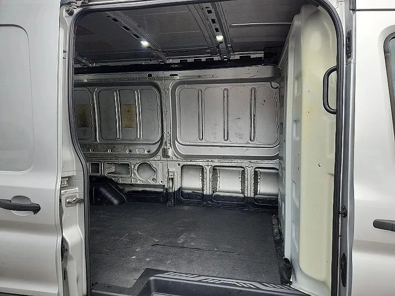 2018 Ford Transit - Image 11 of 12