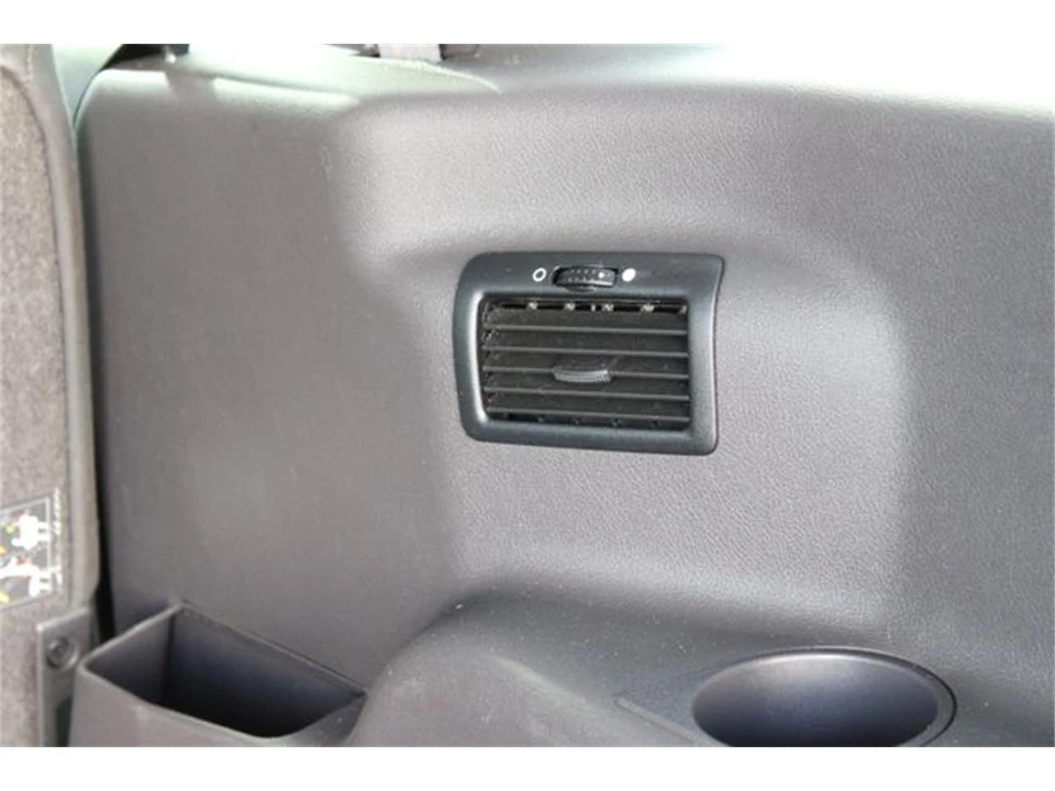 2018 Ford Transit Connect - Image 18 of 31