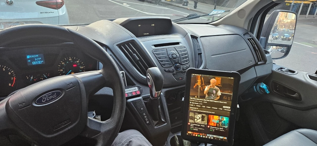 2018 Ford Transit Connect - Image 3 of 11
