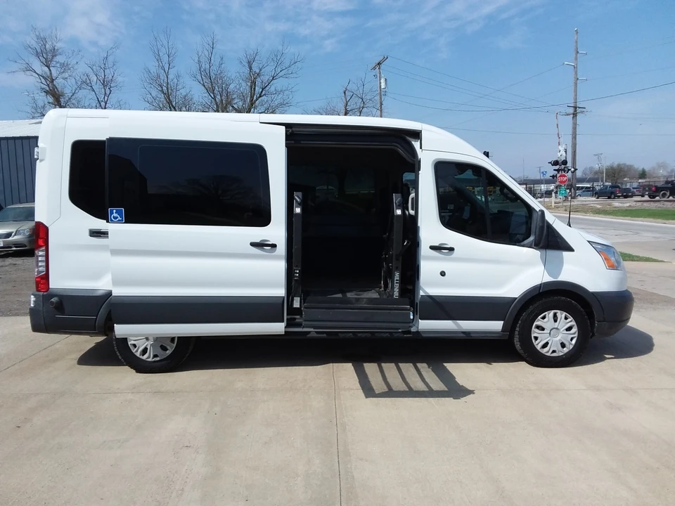 2018 Ford Transit Connect - Image 2 of 21