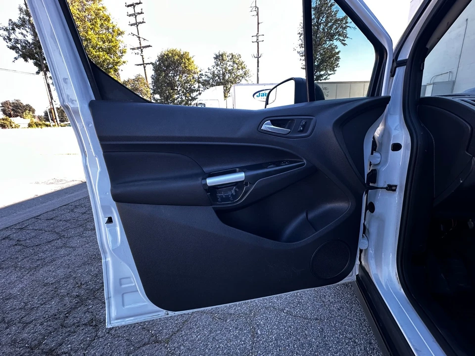 2018 Ford Transit Connect - Image 17 of 21