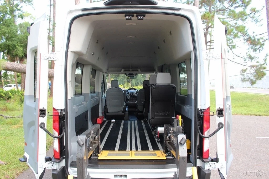2018 Ford Transit - Image 7 of 24