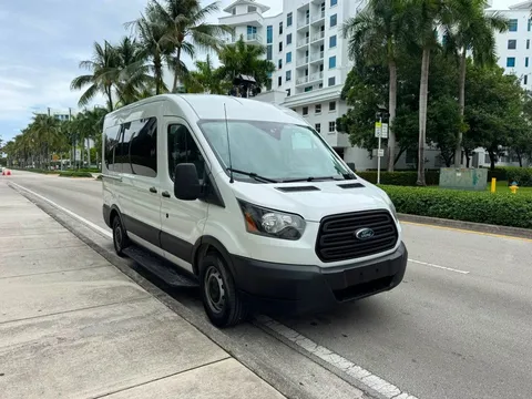 2018 Ford Transit Van T-150 130" Med Rf 8600 GVWR Sliding RH Dr