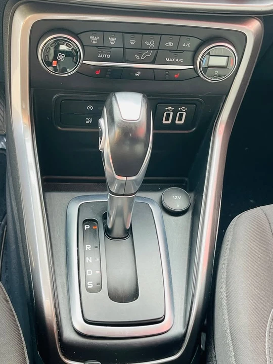 2018 Ford EcoSport - Image 14 of 20