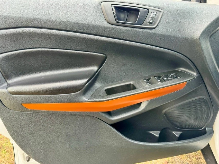 2018 Ford EcoSport - Image 11 of 20