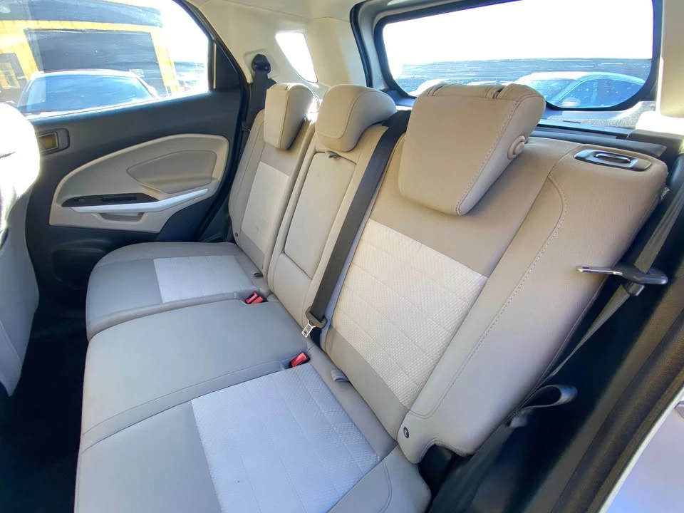 2018 Ford EcoSport - Image 13 of 17