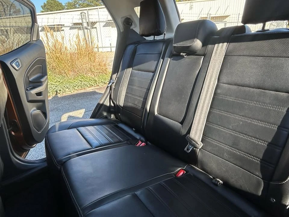 2018 Ford EcoSport - Image 10 of 15