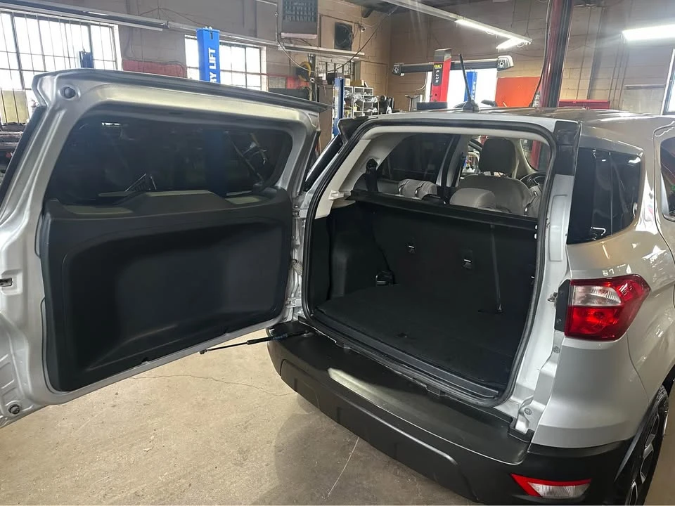2018 Ford EcoSport - Image 6 of 9