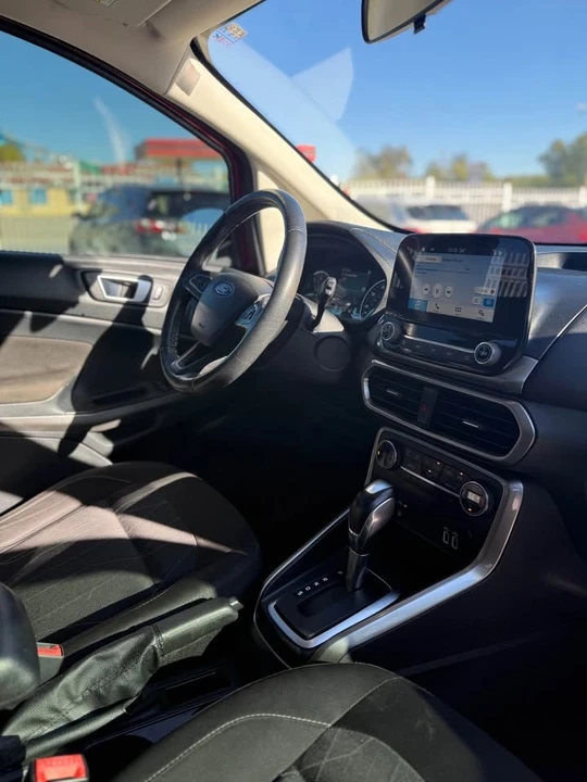 2018 Ford EcoSport - Image 11 of 18